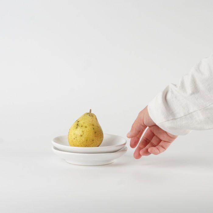 тарілочка ручної роботи з півпорцеляни PRS-PLATE-WH-S фото
